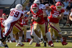 Cougars unterliegen Pioneers mit 14:27 – Fan Event ein voller Erfolg