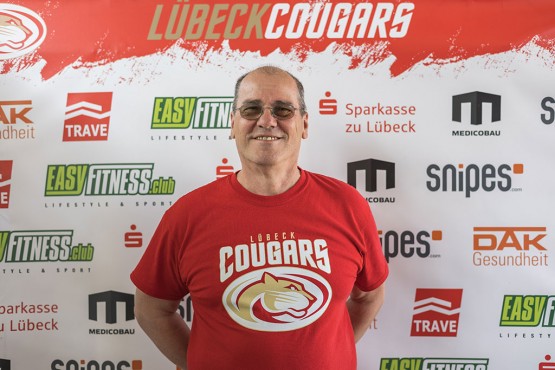 Mitarbeiter Wolfgang Henkel